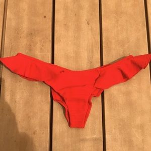 SOLD 🚨 MONTCE Crimson Red Micro Scrunch Ruffle Uno Bottom Size Medium 🚨